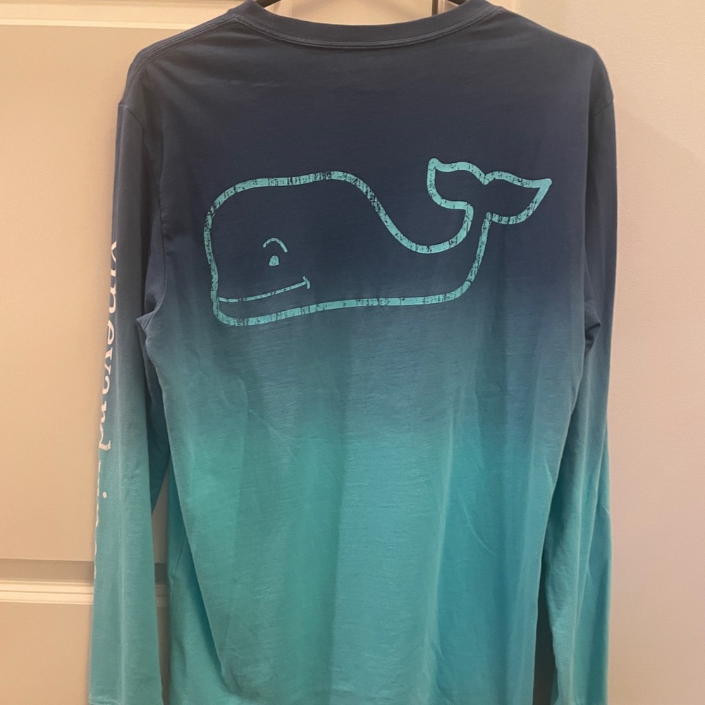 Vineyard vines ombre blue shirt - Picture 2 of 3